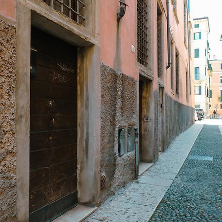 Carega City Center Apartment Verona Eksteriør bilde